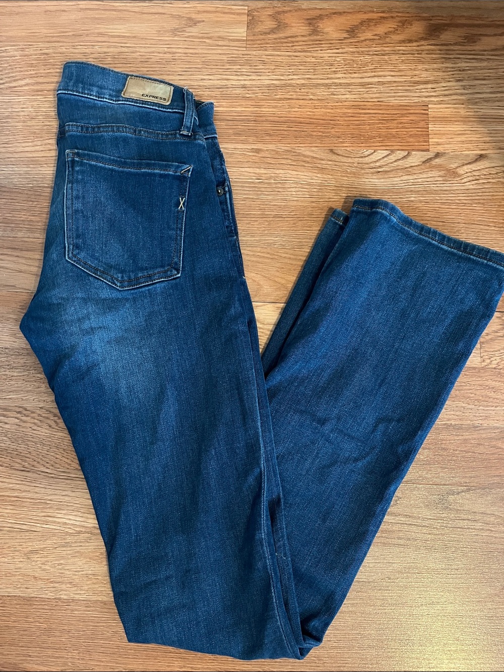 Express Women's Dark Blue Straight Leg Jeans